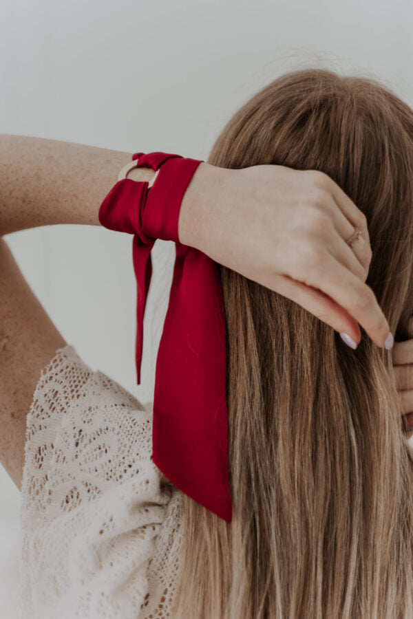 Silk Ribbon Bracelet - SUPERWOMAN - Lahjaksi.net